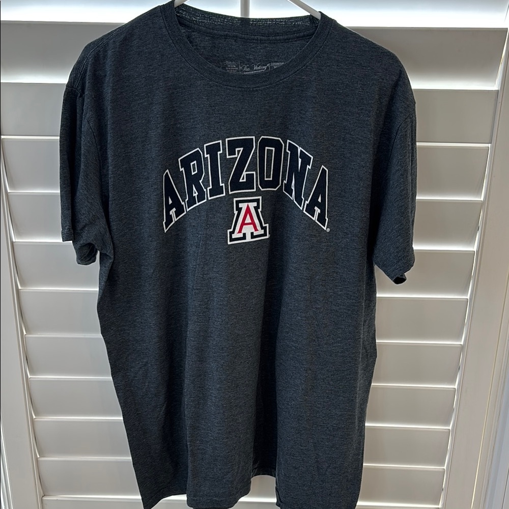 UofA t shirt
